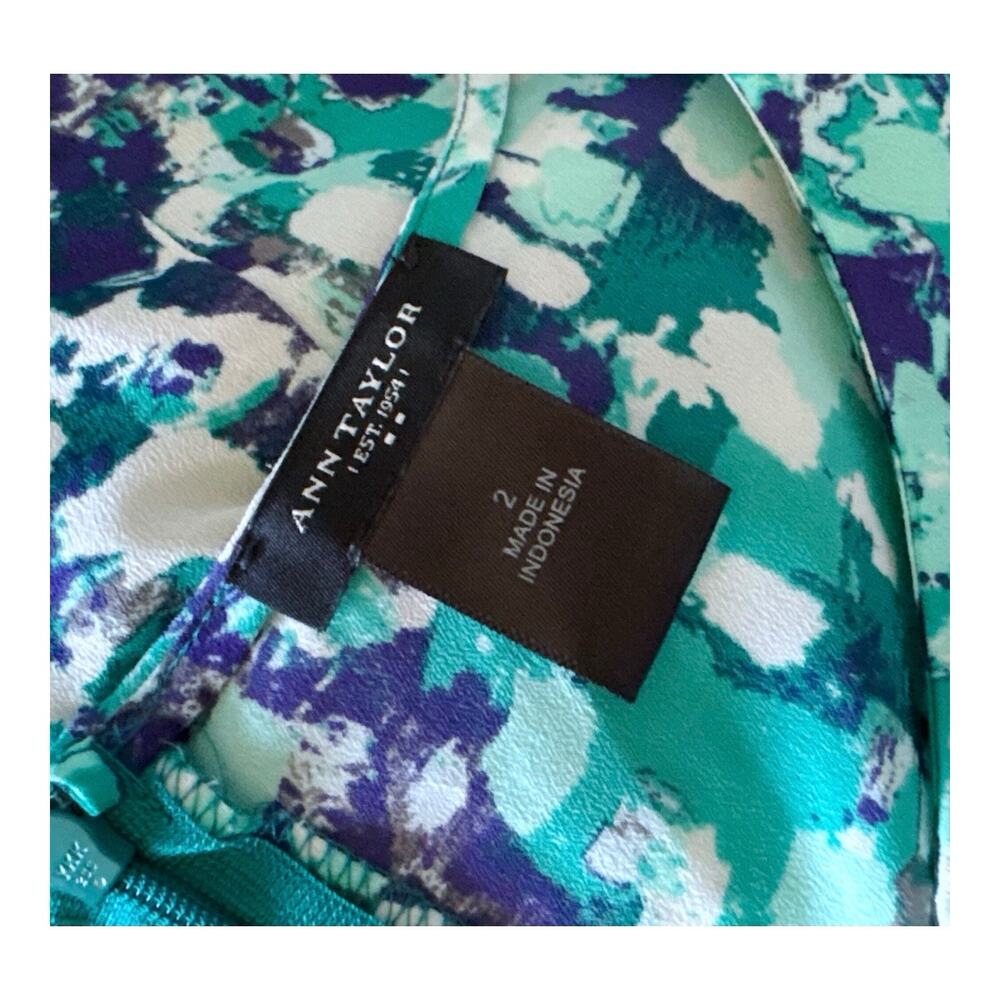 Ann Taylor Blouse Womens 2 Abstract Teal Blue Sleeveless Draped Front Back Zip - Picture 8 of 8